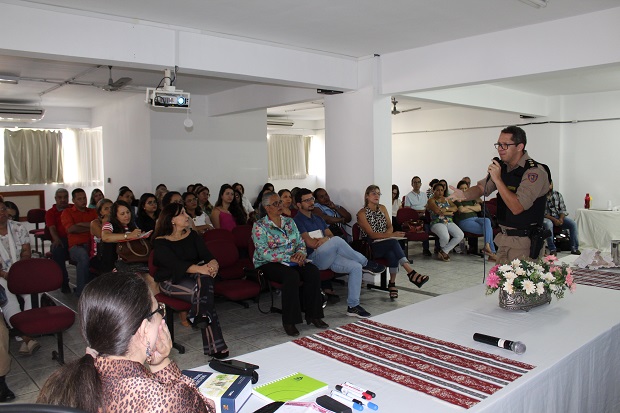 Agenda reuniu escolas e representantes da SRE, do Ministério Público e da Polícia Militar. Foto: Divulgação