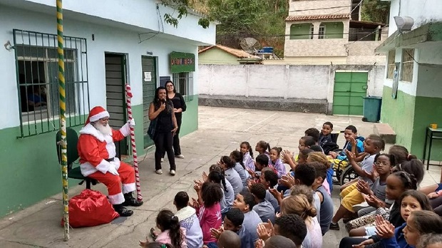 Cátia trabalha na mesma escola há 24 anos. Foto: Arquivo Pessoal