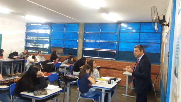 Palestra realizada na  Escola Estadual Mário Porto. Foto: Arquivo da Escola 
