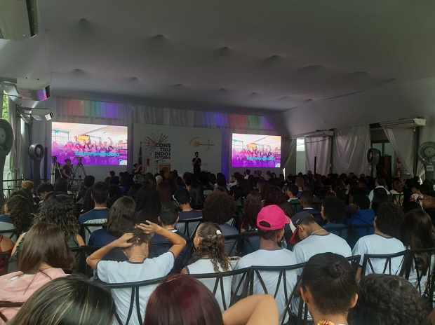 Palestras falaram sobre perspectivas da educação integral. Foto: Geanine Nogueira