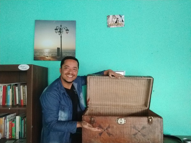 Professor Ildimar ou França, ou Bahia, como é mais conhecido, teve ideia do museu virtual para incentivar os alunos. Foto: Arquivo pessoal