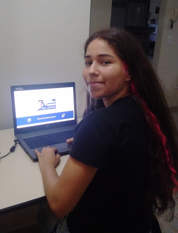 Thaís conquistou o 1º lugar entre os estudantes mineiros. Foto: Arquivo Pessoal