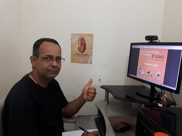 O professor Sílvio acredita que novos vínculos foram construídos entre alunos e professores. Foto: Arquivo Pessoal 