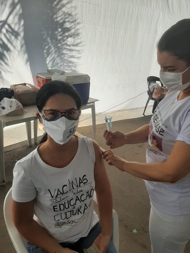 Amanda estava ansiosa pela vacinação. Foto: Arquivo Pessoal