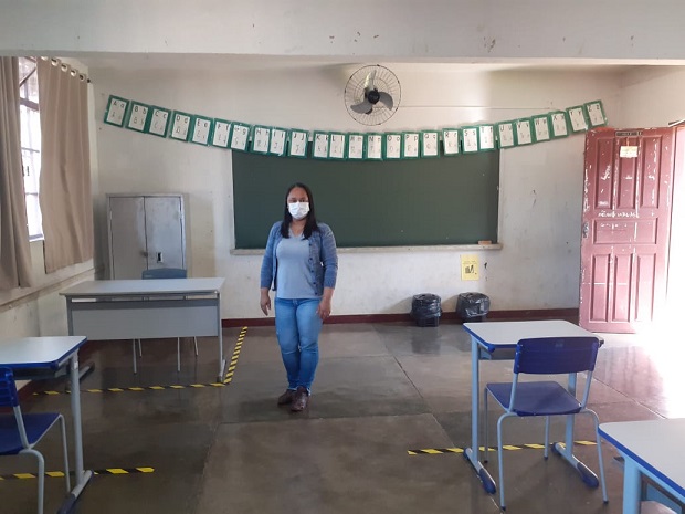 A diretora Renata já preparou toda escola para receber os alunos na próxima segunda-feira (21/6). Foto: Arquivo Pessoal