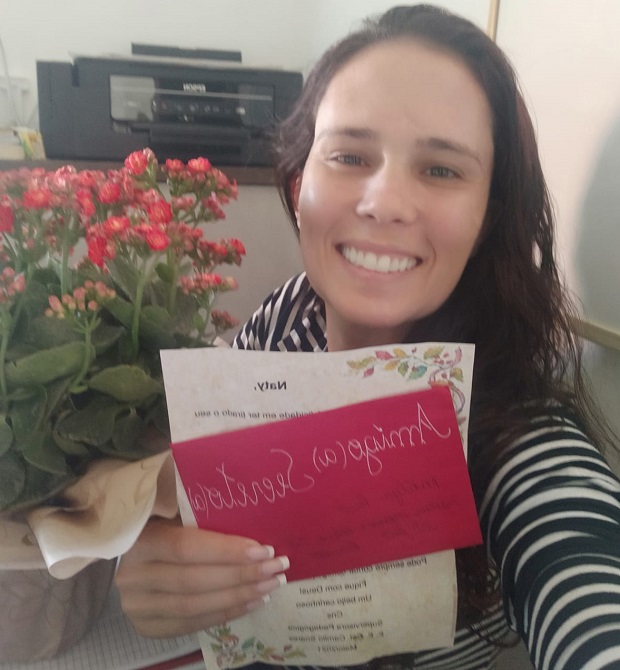 Amigo Virtual entre professores promove a troca de elogios. Foto: Arquivo da escola 