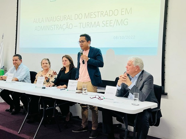 Secretário Igor de Alvarenga destacou a importância do Trilhas para carreira dos servidores da Educação.   Foto: Marcilene Maia