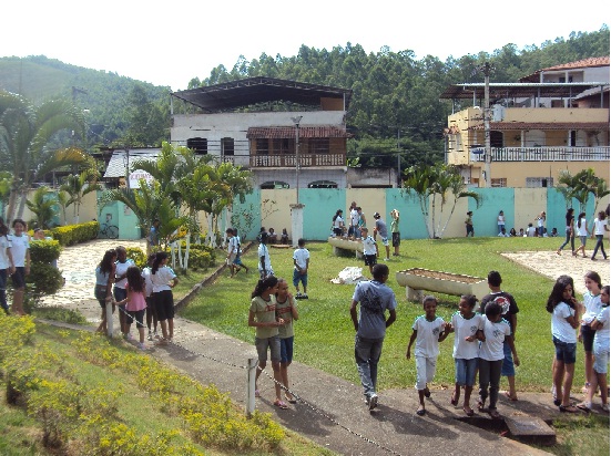 ee-candido-gomes-alvinopolis-credito-valdir-miranda